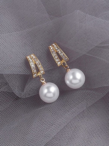 Pearl & Gold Drop Earrings