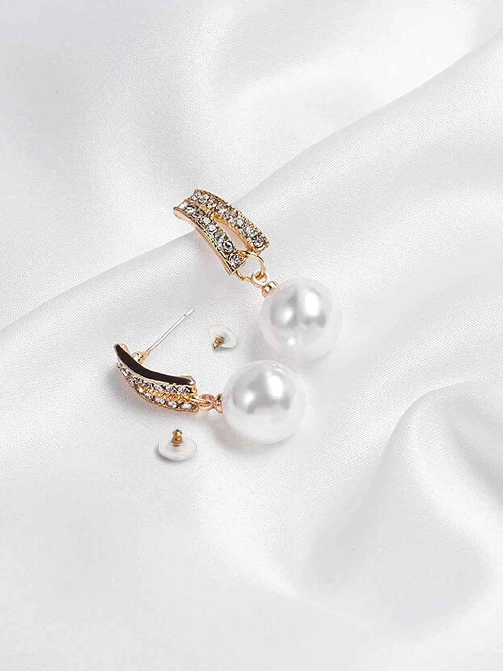 Pearl & Gold Drop Earrings