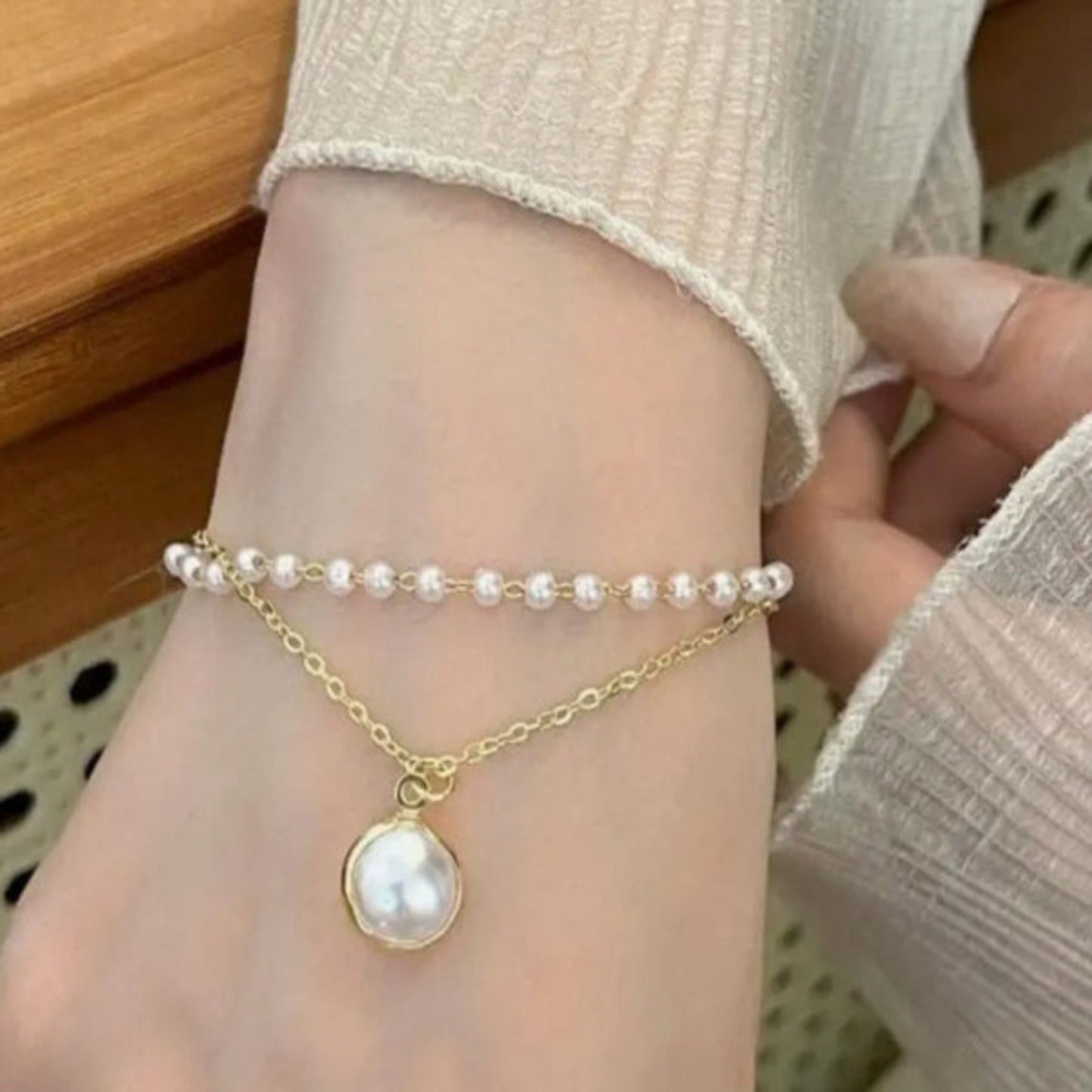 Pearl Pendant Chain Bracelet